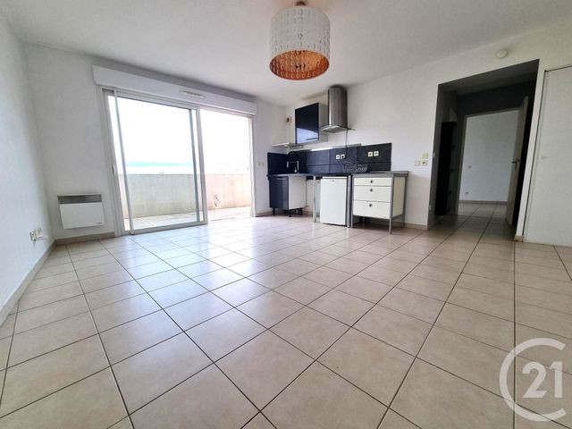 Appartement T2 à vendre - 2 pièces - 43.0 m2 - AIMARGUES - 30 - LANGUEDOC-ROUSSILLON - Century 21 Petite Camargue